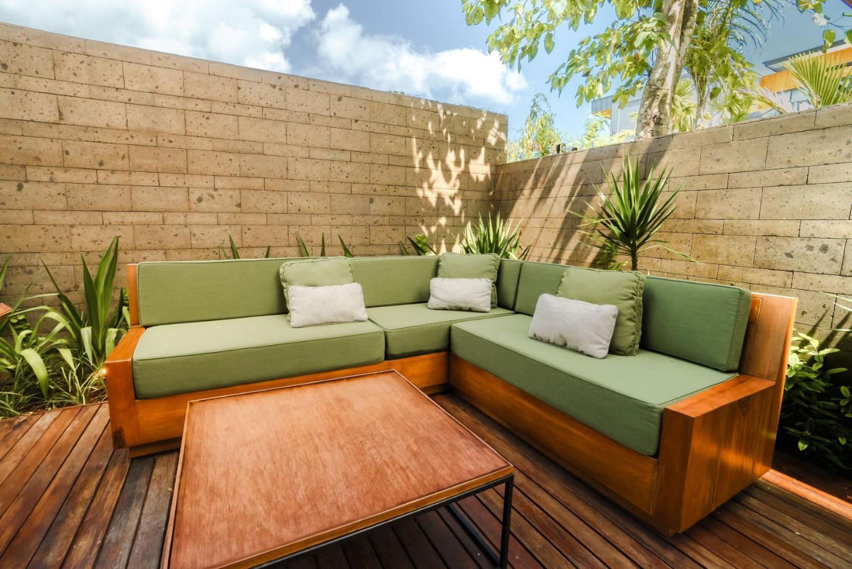 Secana Beachtown Resort & Residences Canggu  Exterior photo